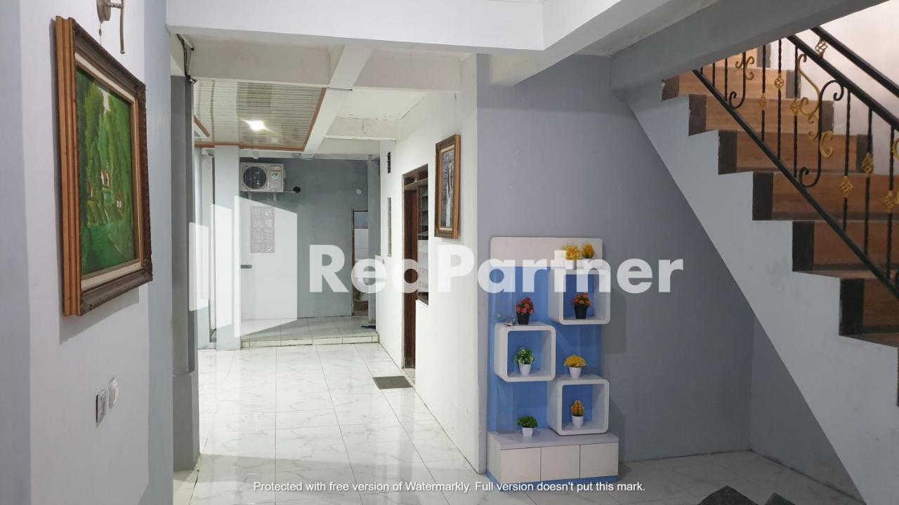 Hotel Reddoorz Near Lippo Mall Yogyakarta 2 Exterior foto