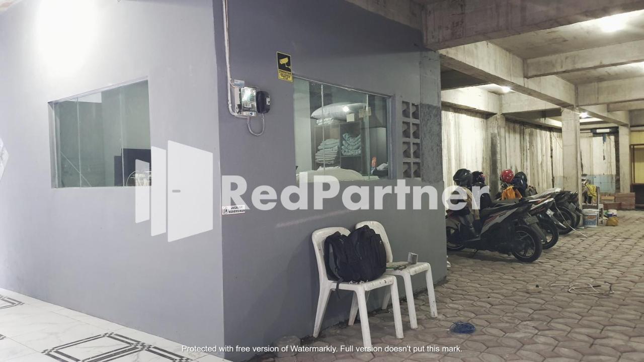 Hotel Reddoorz Near Lippo Mall Yogyakarta 2 Exterior foto