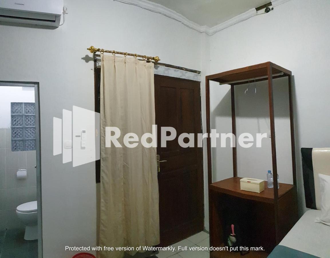 Hotel Reddoorz Near Lippo Mall Yogyakarta 2 Exterior foto